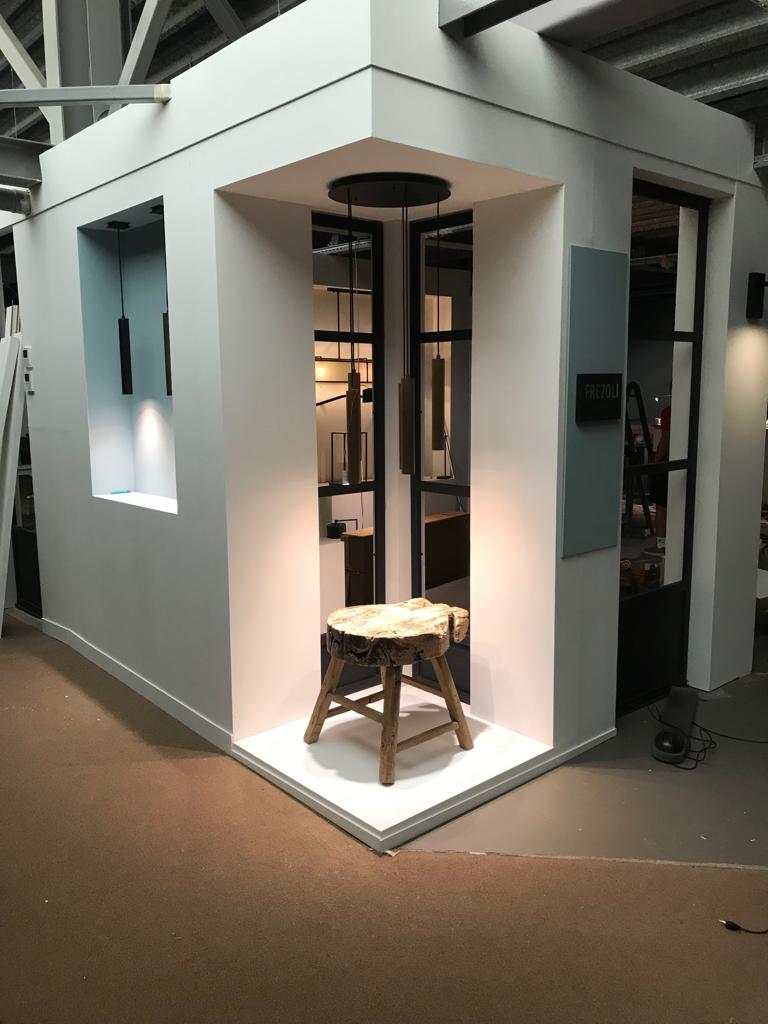 NIEUWE STAND EN LICHTCONCEPTEN